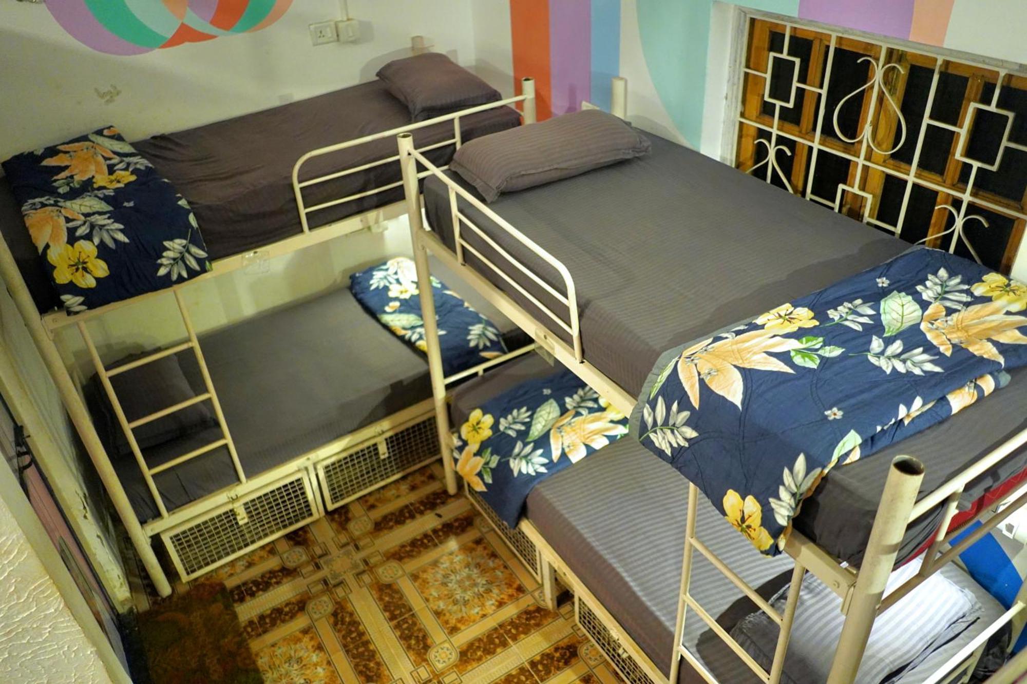 Pappi Chulo Vagator Hostel Eksteriør bilde