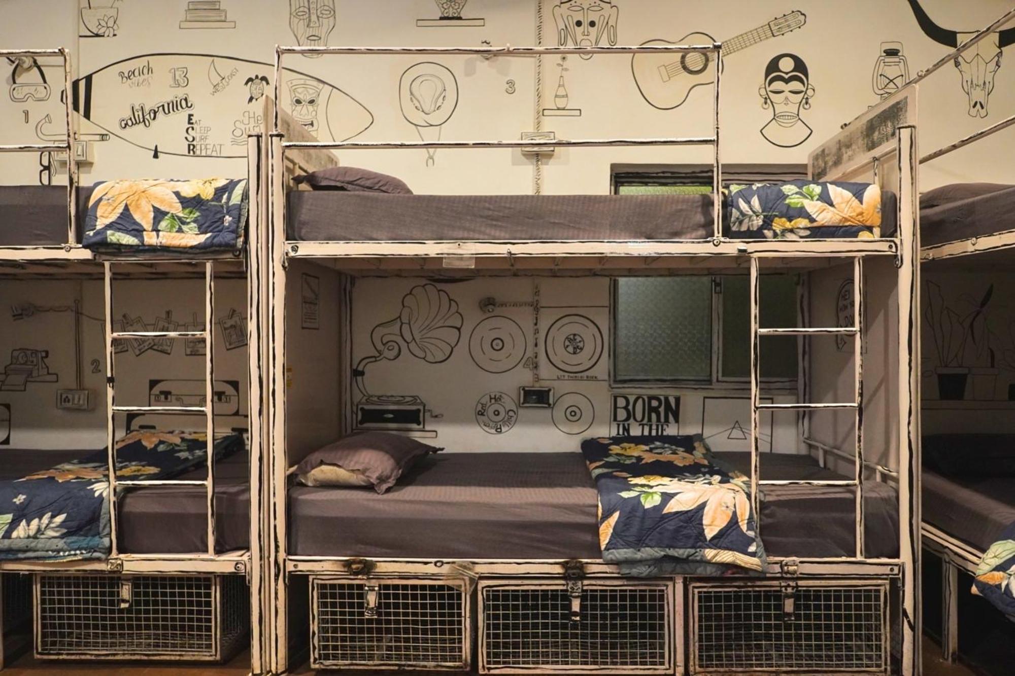 Pappi Chulo Vagator Hostel Eksteriør bilde